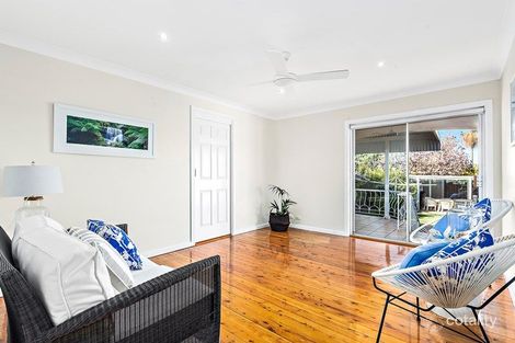 Property photo of 14 Shipton Crescent Mount Warrigal NSW 2528