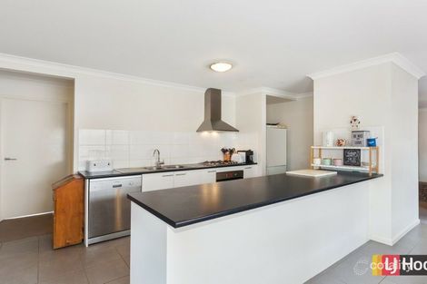 Property photo of 31 Watergum Way Wallan VIC 3756