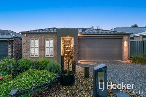 Property photo of 21 Waler Circuit Clyde North VIC 3978