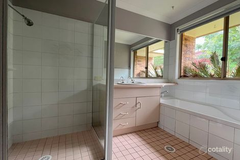 Property photo of 10 Bewers Close Wollongbar NSW 2477
