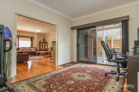Property photo of 1 Peter Street Oakleigh South VIC 3167