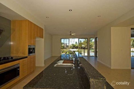 Property photo of 2211 The Parkway Hope Island QLD 4212