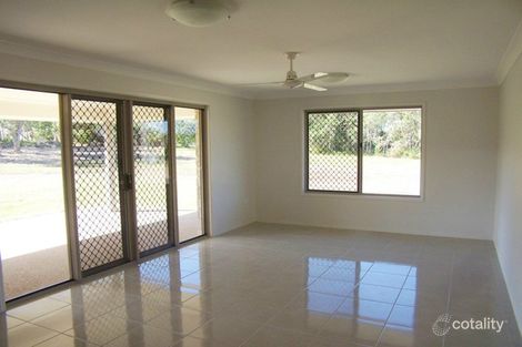 Property photo of 3 Webb Place Barmaryee QLD 4703