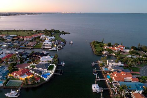 Property photo of 12 Downwind Court Birkdale QLD 4159