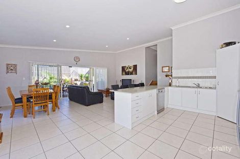 Property photo of 2 Malouf Place Maudsland QLD 4210