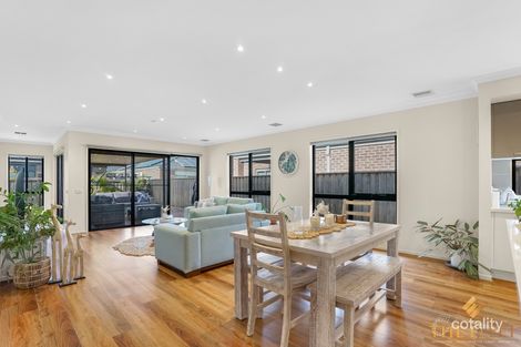 Property photo of 16 Altamount Drive Truganina VIC 3029