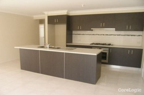 Property photo of 4 Wattle Tree Drive Point Cook VIC 3030