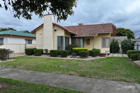 22 Hopetoun St, Rochester, VIC 3561