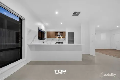 Property photo of 7 Hal Porter Terrace Lynbrook VIC 3975