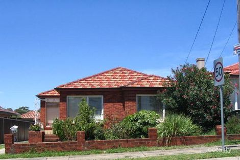 52 Forsyth St, Kingsgrove, NSW 2208