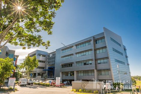 2/6 Waterfront Pl, Robina, QLD 4226