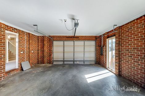 Property photo of 32 Albion Road Glen Iris VIC 3146