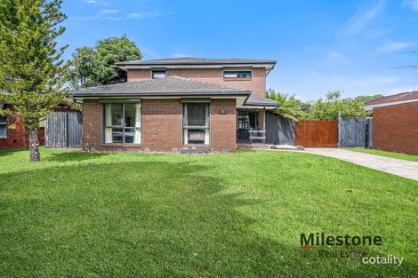 Property photo of 18 Adamson Drive Endeavour Hills VIC 3802