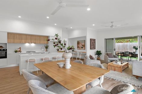 20 Radiata Ct, Brinsmead, QLD 4870