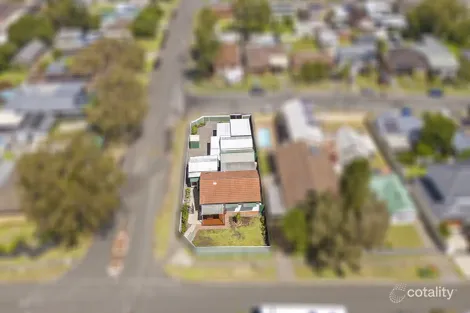 42 Craigie Ave, Kanwal, NSW 2259