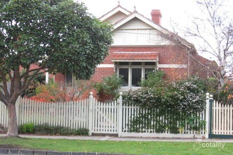 Property photo of 60 Aintree Road Glen Iris VIC 3146