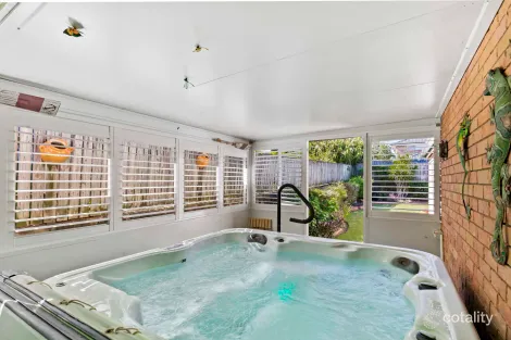 Property photo of 677 Trouts Road Aspley QLD 4034