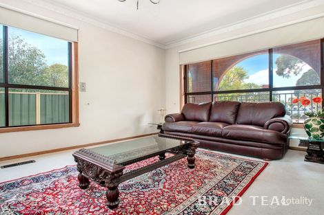 Property photo of 17 Apollo Road Taylors Lakes VIC 3038