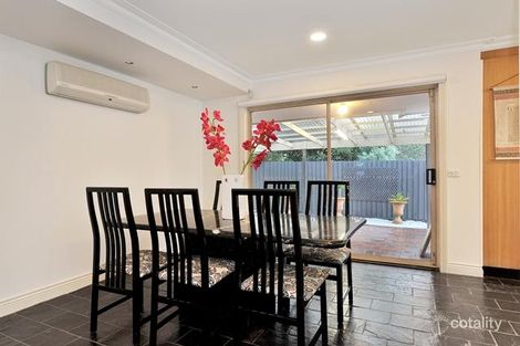 Property photo of 2/144 Beverley Street Doncaster East VIC 3109