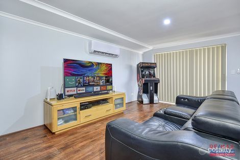 Property photo of 82 Teasel Way Banksia Grove WA 6031