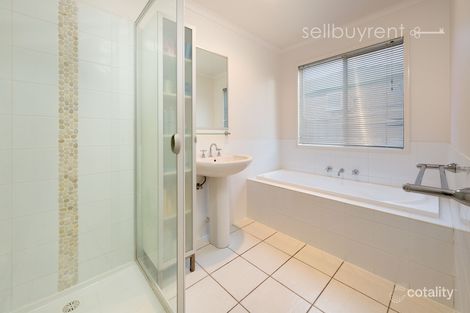Property photo of 16 Whernside Drive Wodonga VIC 3690