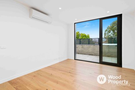 104/30 Prince Edward Ave, Mckinnon, VIC 3204