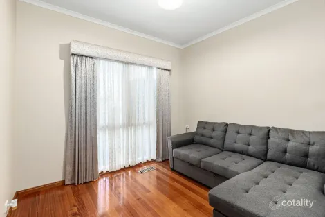 Property photo of 11 Kenmare Crescent Invermay Park VIC 3350