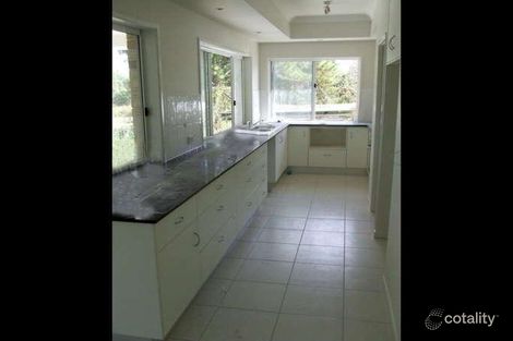 Property photo of 8 Jedda Place Sunnybank QLD 4109