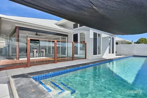 Property photo of 27 Whipbird Drive Smithfield QLD 4878