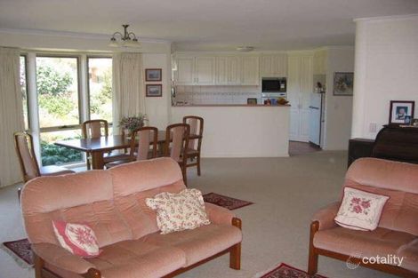 Property photo of 7 Manna Gum Close Inverloch VIC 3996