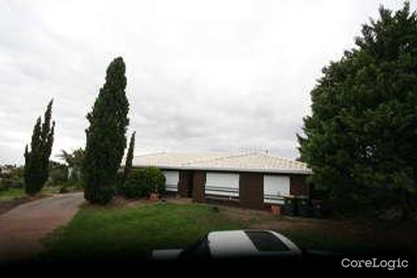 Property photo of 19 Neeangarra Crescent Hallett Cove SA 5158