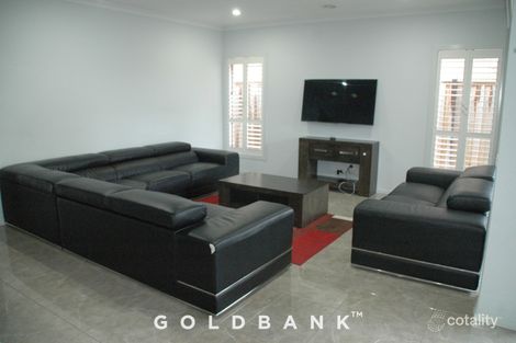Property photo of 33 Littleshore Crescent Clyde North VIC 3978