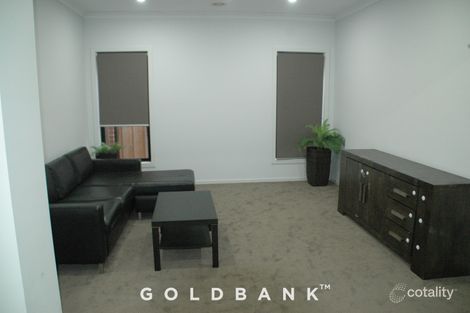 Property photo of 33 Littleshore Crescent Clyde North VIC 3978