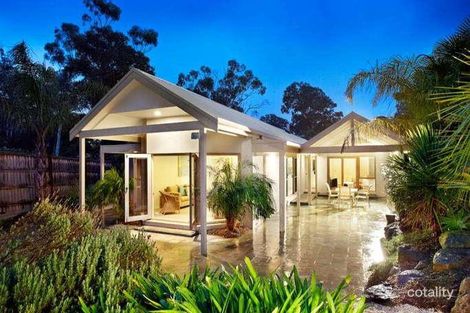 Property photo of 10 Milne Place Eltham North VIC 3095
