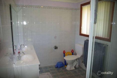 Property photo of 4 Halstead Close Scone NSW 2337