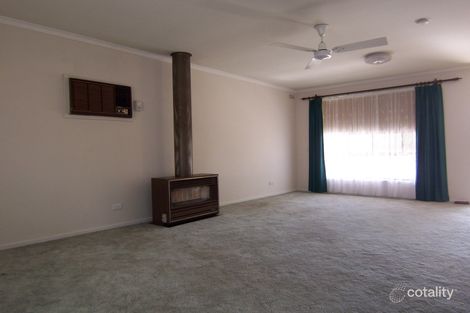 Property photo of 1A/1 Olympic Parade Kangaroo Flat VIC 3555