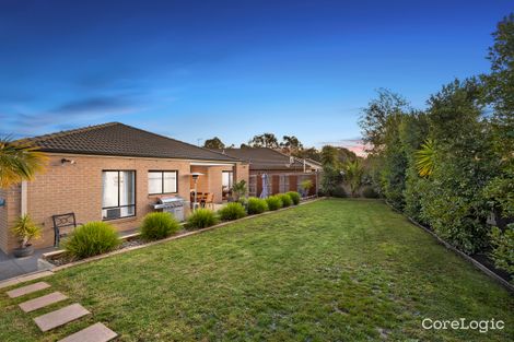 Property photo of 8 Orbison Court Endeavour Hills VIC 3802