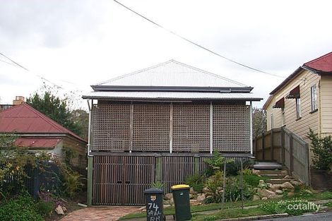 74 Gray Rd, West End, QLD 4101