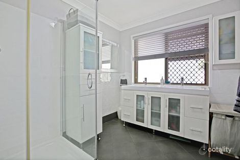 Property photo of 9 Terrier Court Redland Bay QLD 4165