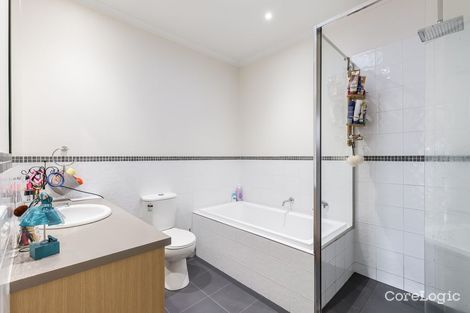 Property photo of 2/51 Avonhurst Drive Glen Waverley VIC 3150