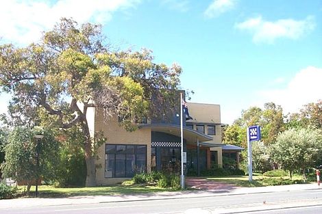 84 Scarborough Beach Rd, Scarborough, WA 6019