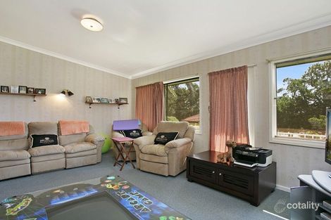 Property photo of 22 Butler Crescent Warners Bay NSW 2282