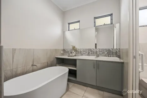 Property photo of 1 Barclay Street Glandore SA 5037