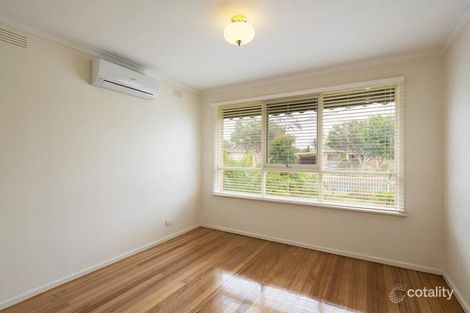 Property photo of 18 Glendale Road Springvale VIC 3171