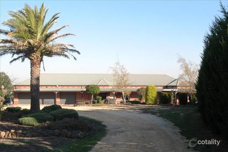 277 Couangalt Rd, Gisborne South, VIC 3437