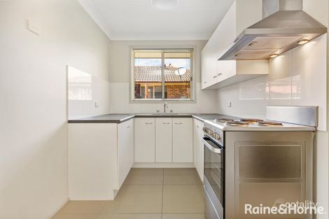 Property photo of 5 Justine Parade Rutherford NSW 2320