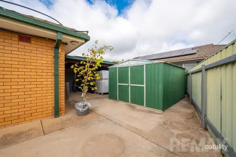 Property photo of 55 Geneva Crescent Lake Albert NSW 2650