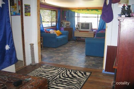Property photo of 61 River Road Shoalhaven Heads NSW 2535