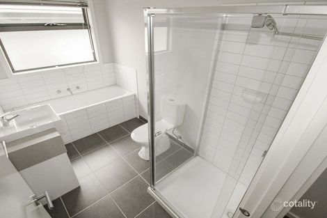 Property photo of 35 Burssi Circuit Doreen VIC 3754