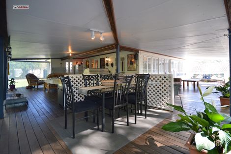 Property photo of 22 Lower Thomas Street Howard QLD 4659